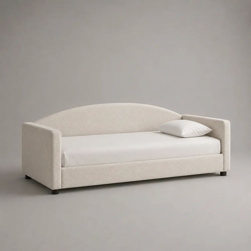 Tagesbett 90 × 200 cm mit Polyester-Bouclé-Bezug, bogenförmiger Rückenlehne und Armlehnen, 215 × 105 × 88 cm, Cremeweiß